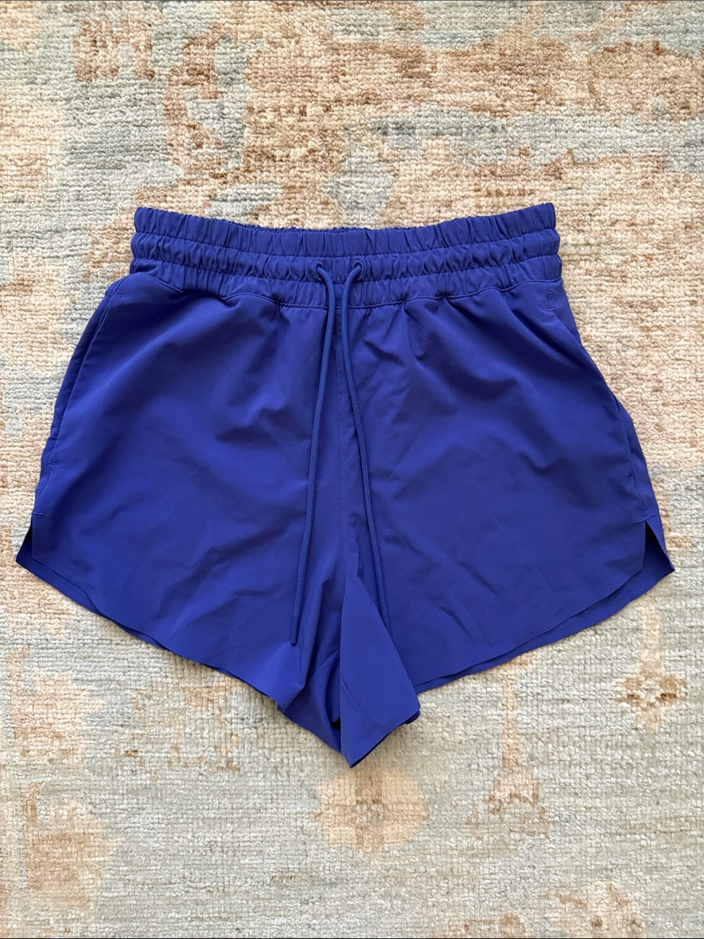 Athleta Crossroads Shorts